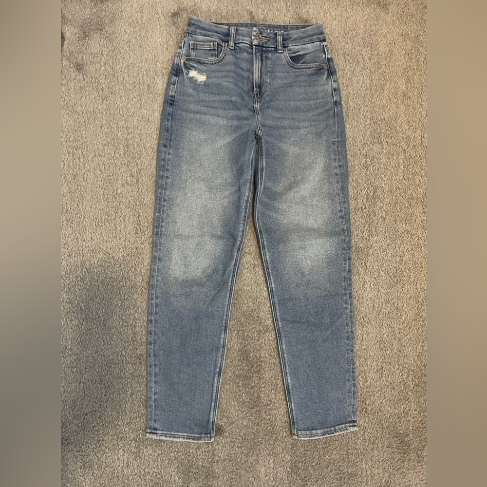 American Eagle Curvy Mom Jeans - Size 0 Regular